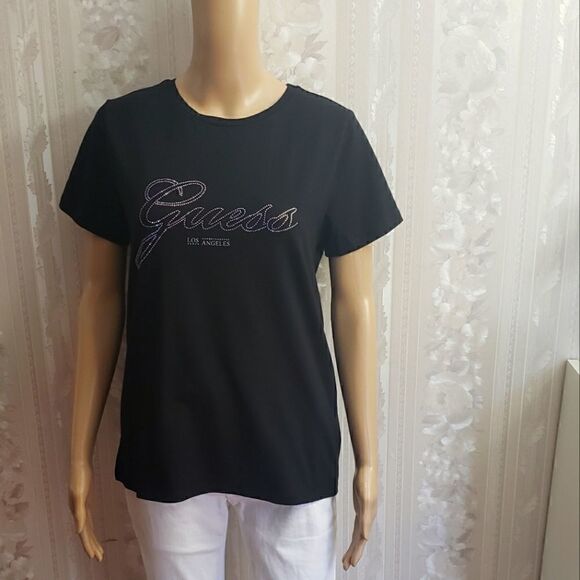 Guess Classic Logo T-Shirt   - Picture 3 of 6